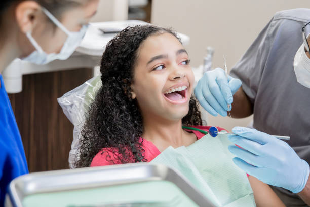 Best Cracked Tooth Emergency Dentist  in Zillah, WA